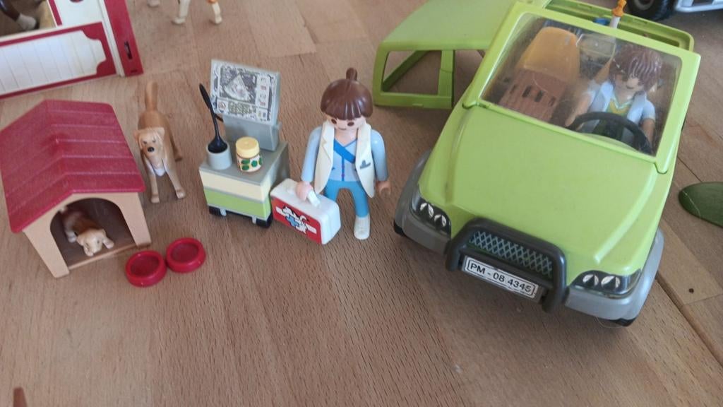 Dierenarts en jumping Playmobil, Ophalen