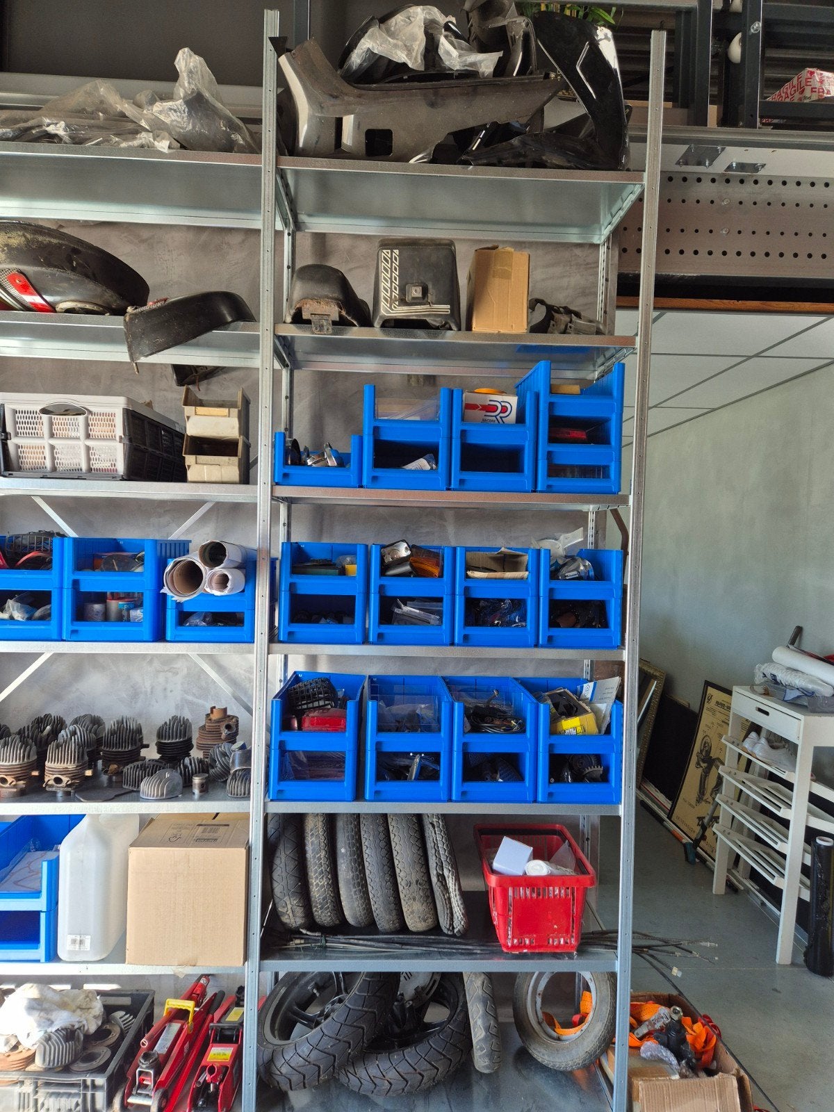 Lot vespa onderdelen, Ophalen