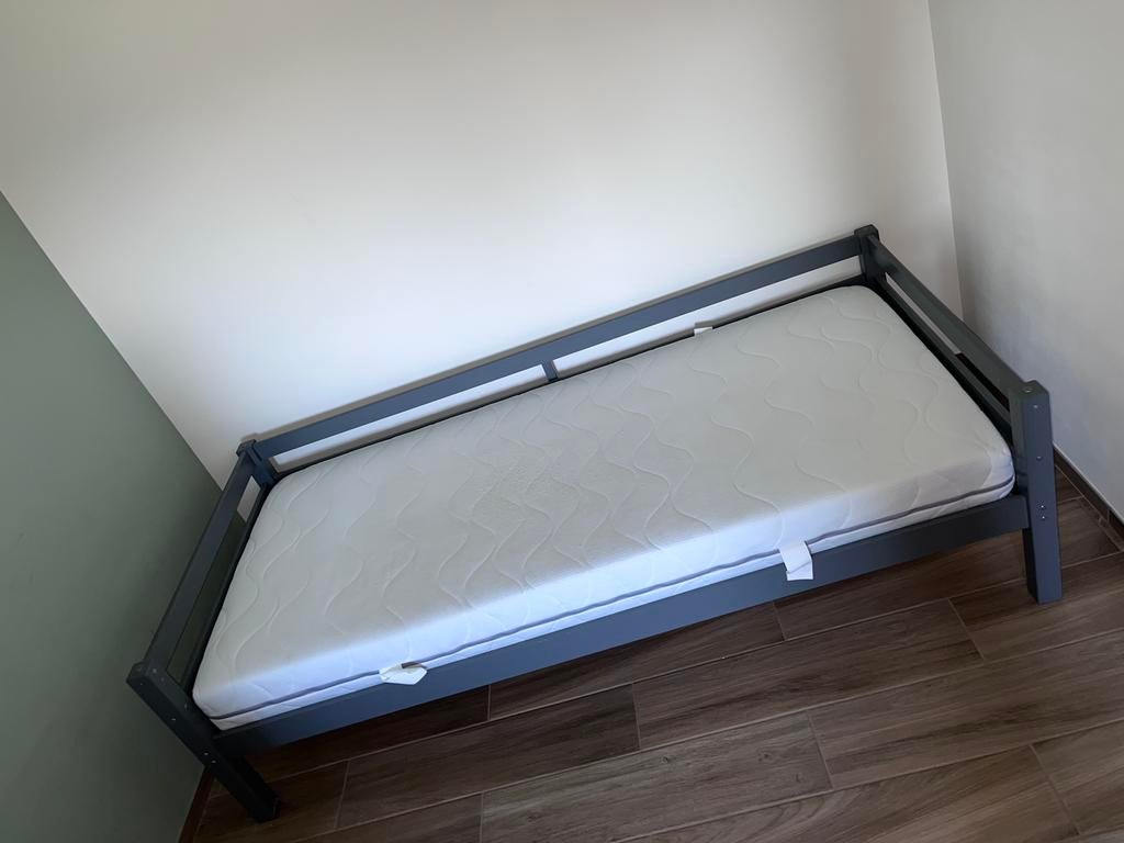 Lit banquette Maggie + matelas (Leen Bakker), Ophalen, 90 cm, Eenpersoons, Zo goed als nieuw