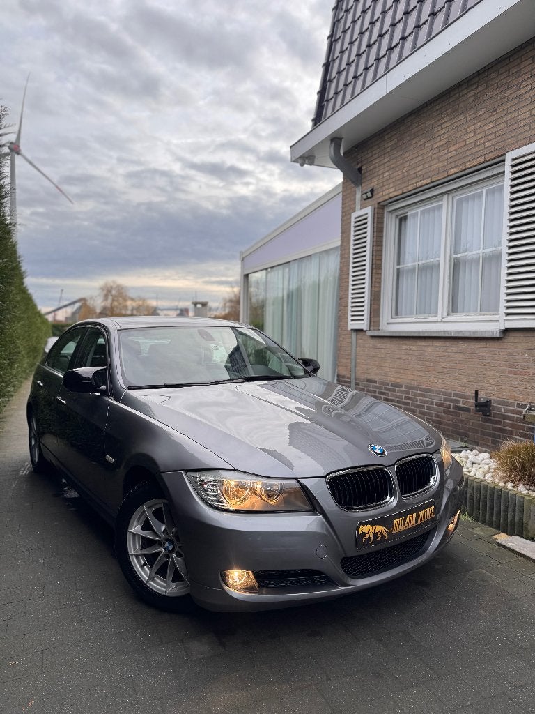 BMW 318I Automaat, Auto's, BMW, Automaat, Euro 5, Achterwielaandrijving, Zwart