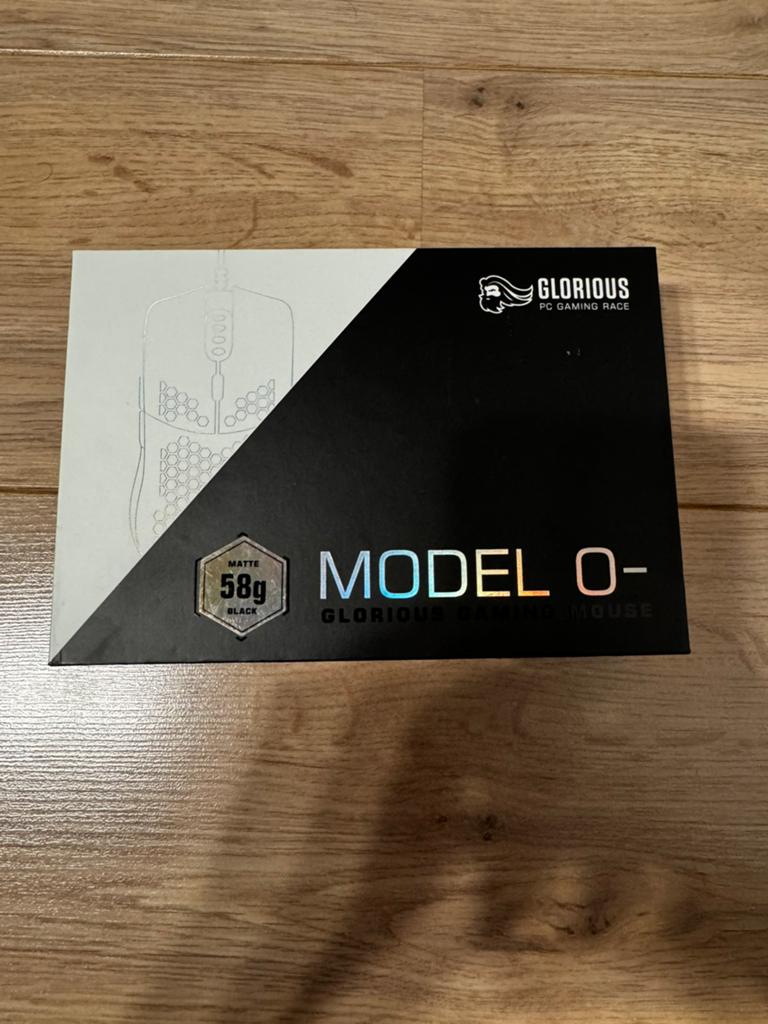 Glorious Model O Gaming Muis, Neuf, Souris, Enlèvement, Droitier