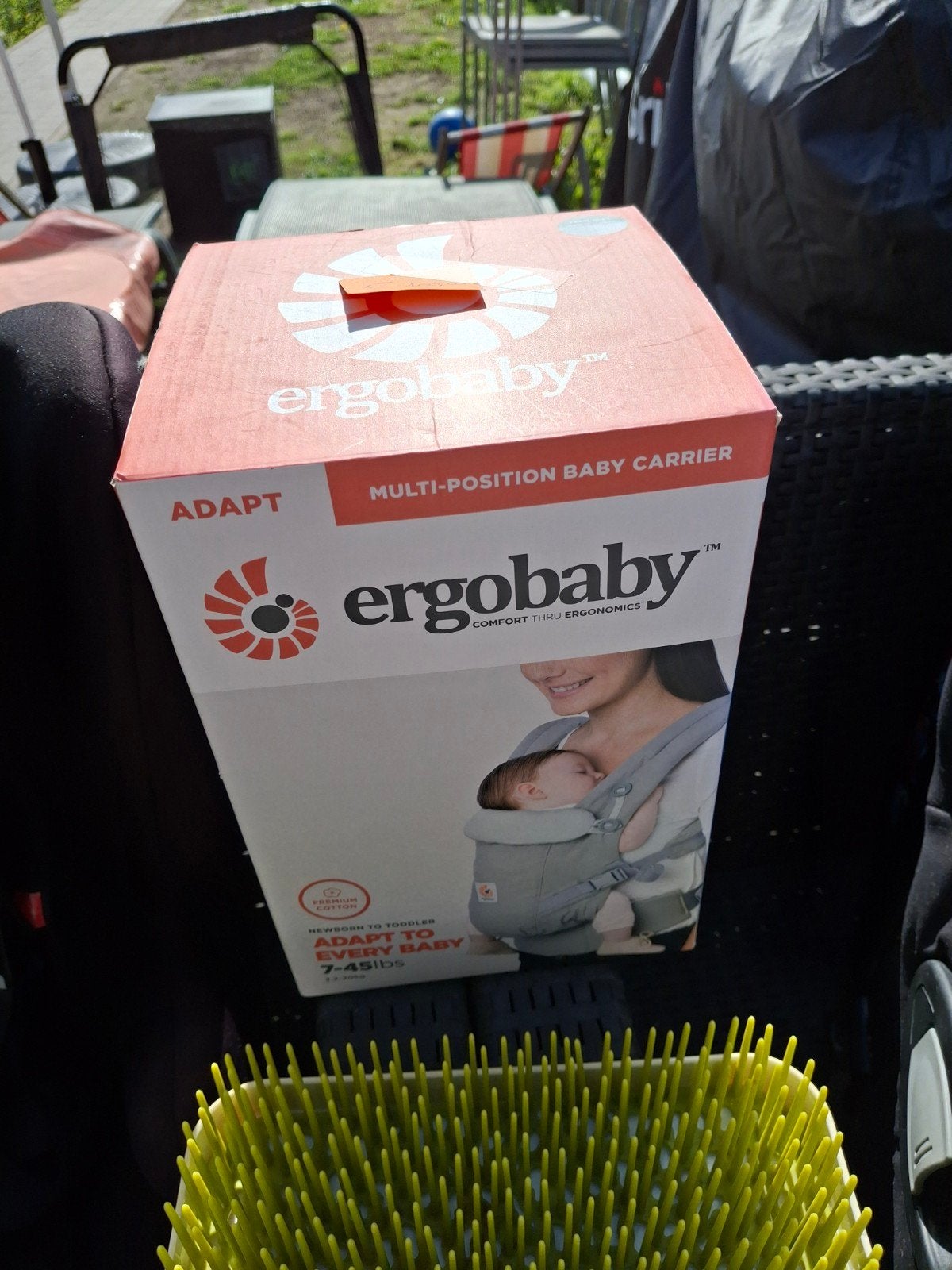 draagdoek merk ergobaby, Enlèvement, Écharpe de portage
