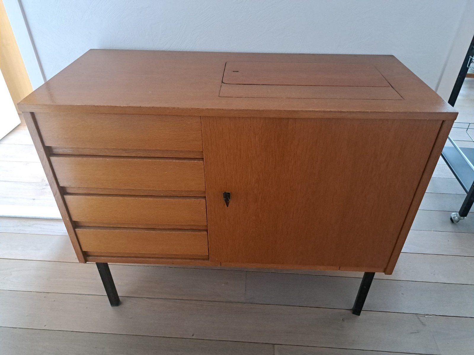 Armoire vintage en bois des années 60 - 70, Enlèvement, Teck