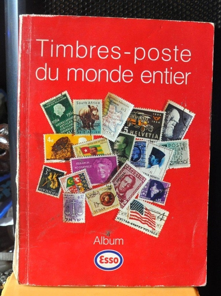 livre album esso timbre poste du monde entier, Collections, Enlèvement ou Envoi, Utilisé, Autres types