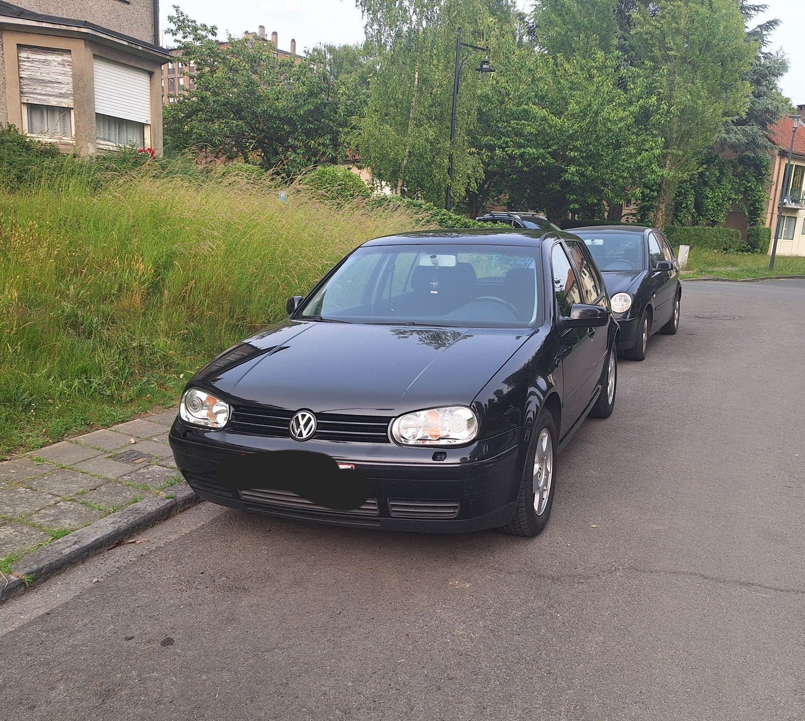 Golf 4 2.0 Essence 2003 – Nombreuses pièces neuves, Autos, Achat, Essence, Golf, Particulier