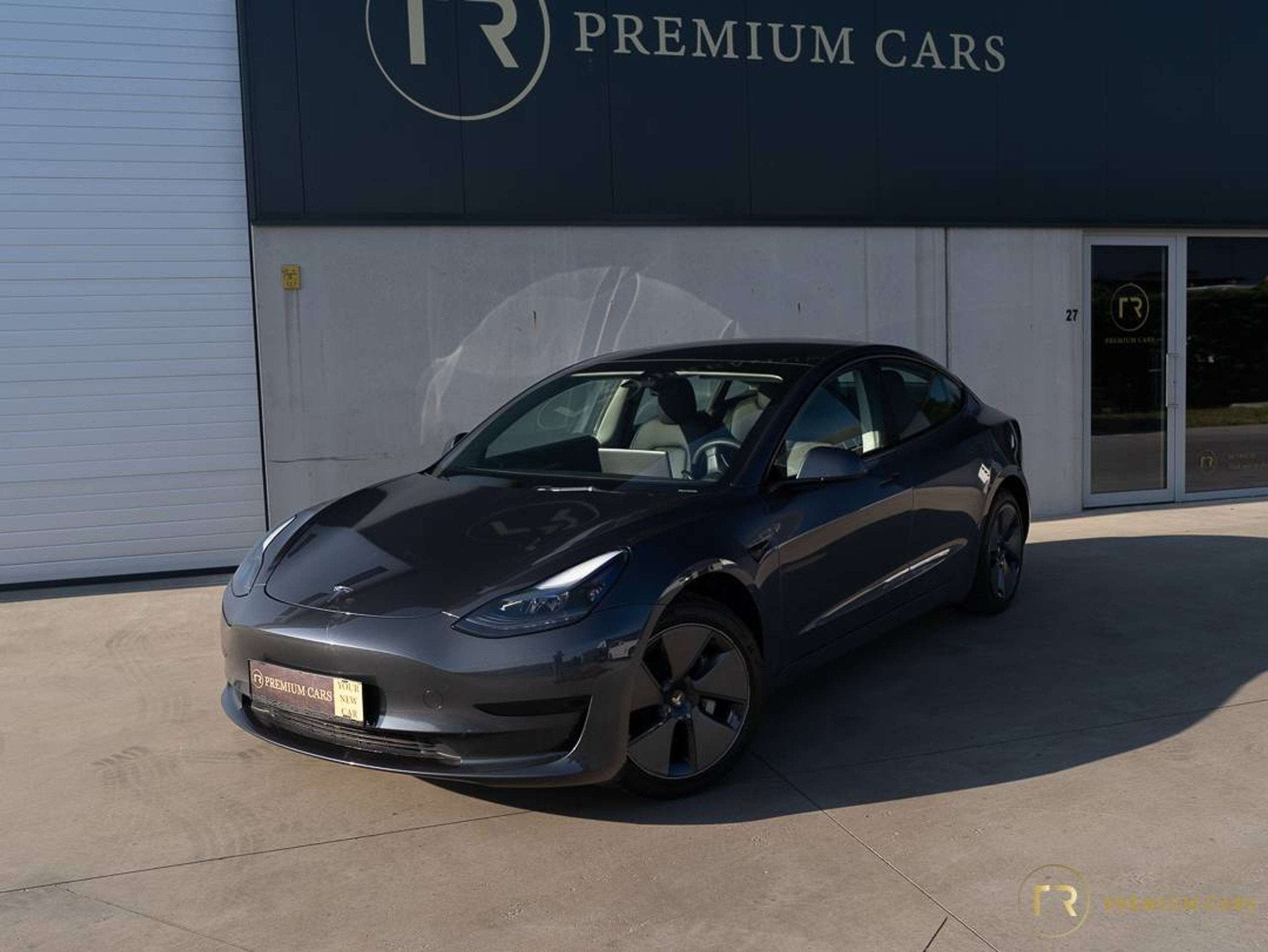 Tesla Model 3 Standard Plus l Facelift (automatique), Autos, Tesla, Cuir, Argent ou Gris, Achat, 4 portes