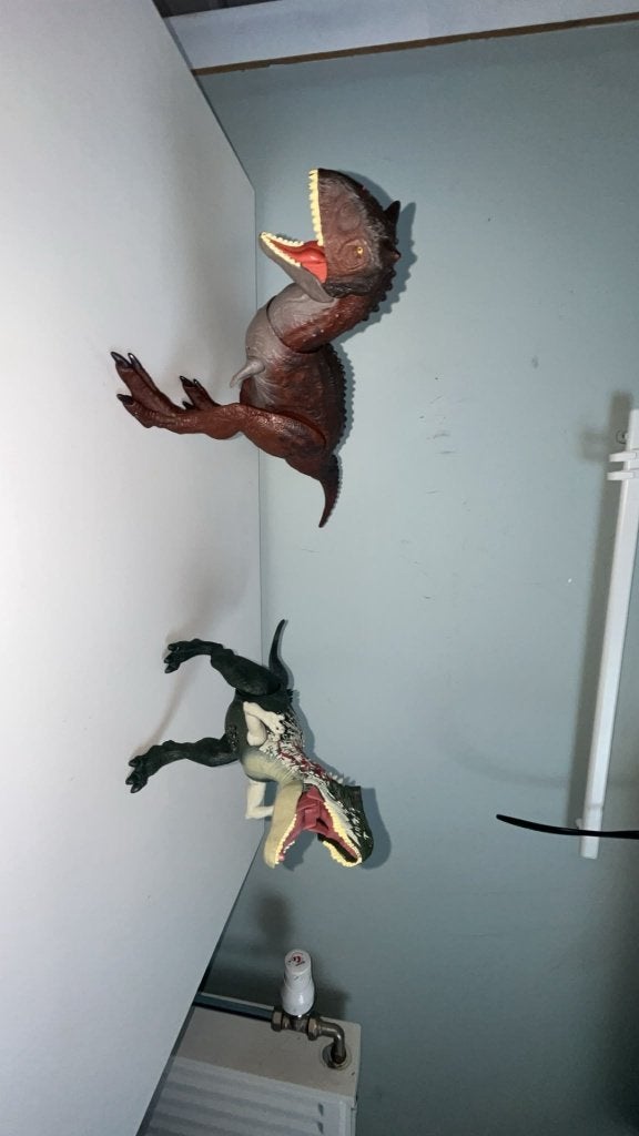 Jurassic World Mattel Allosaurus en Carnotaurus, Enfants & Bébés, Enlèvement ou Envoi, Comme neuf