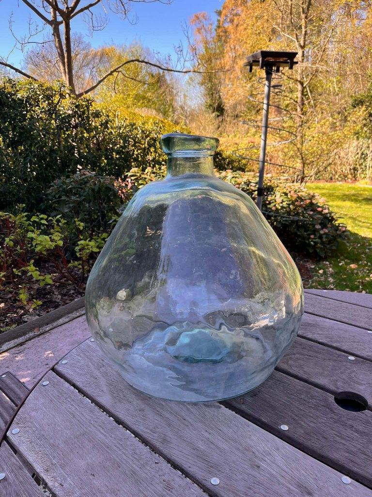 Mica glazen fles/vaas organic H 50 cm, Huis en Inrichting, Ophalen, Zo goed als nieuw, Glas, Minder dan 50 cm