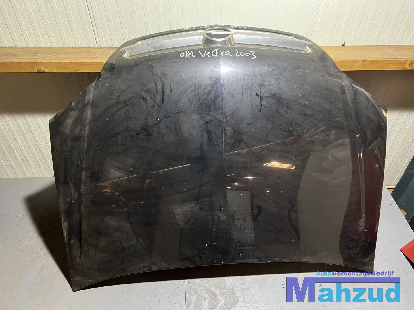 OPEL VECTR C Zwart motorkap 2002-2005, Opel Automobile GmbH, Capot moteur, Opel, Bahnhofsplatz 1
65423  Russelsheim am Main, DE