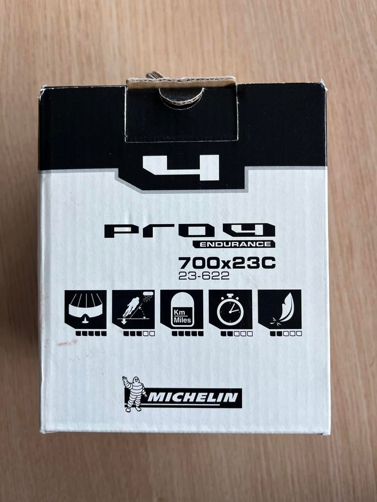 Michelin 700x23C pro 4 endurance buitenband gloednieuw, Fietsen en Brommers, Ophalen of Verzenden, Nieuw, Racefiets, Band