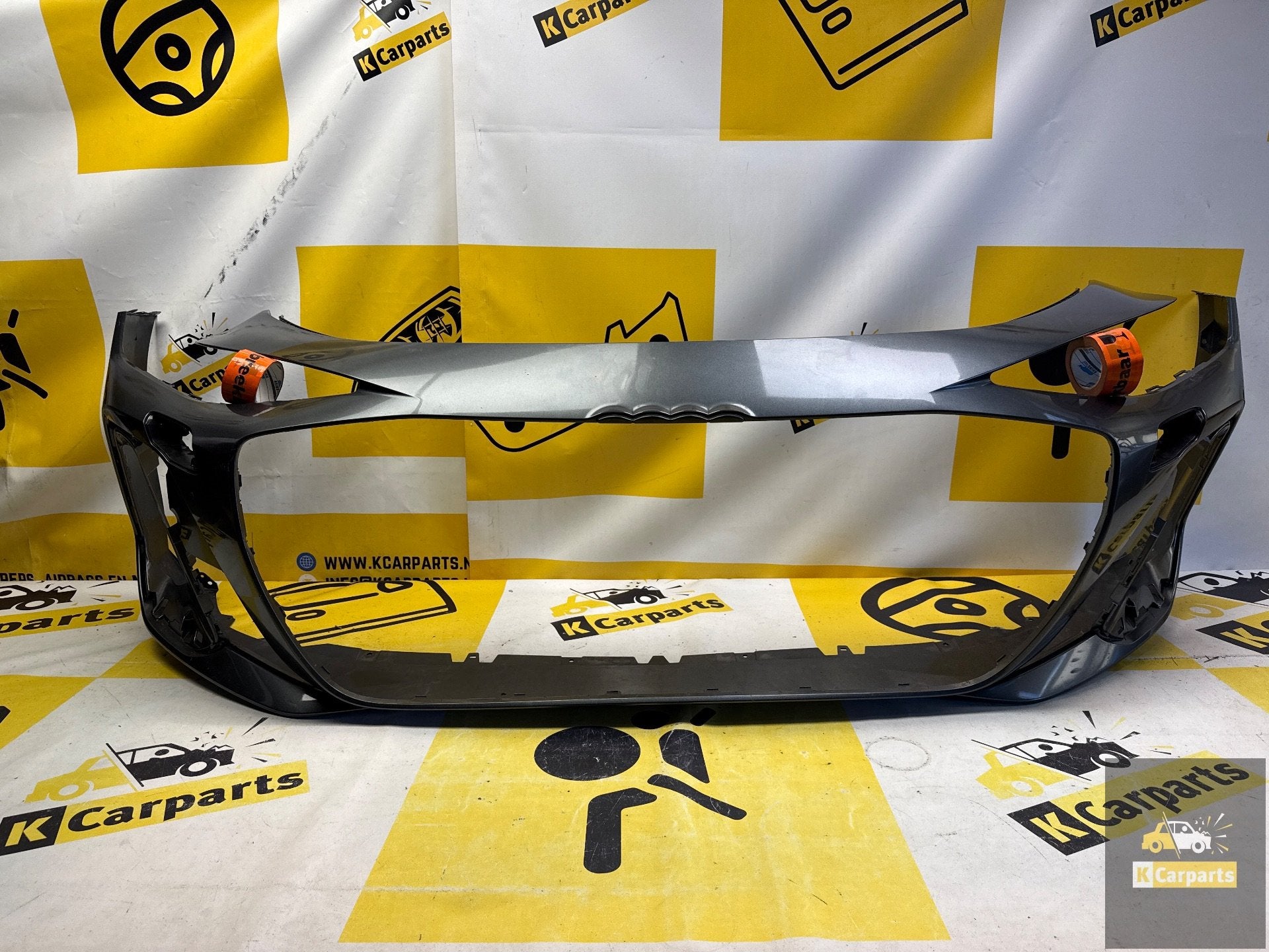 AUDI A6 C9 4P0 Voorbumper 4P0807437C Origineel bumper, Auto-onderdelen, Gebruikt, Voor, AUDI AG, Auto-Union-Strasse 1
85045  Ingolstadt, DE