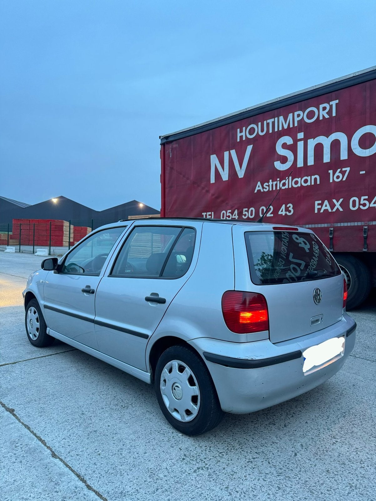 Vw Polo 1,4 benzine euro4, gekeurd vvk, rijdt super, …, Auto's, Voorwielaandrijving, Stof, Zwart, 4 cilinders