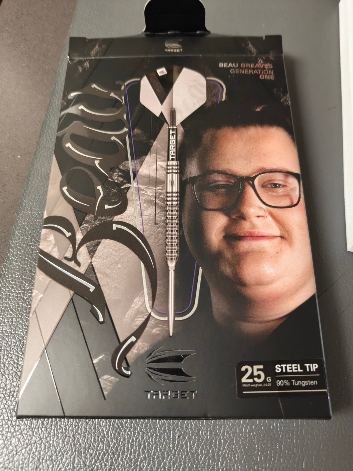 Target Beau Greaves 25gr., Sport en Fitness, Darts, Ophalen of Verzenden, Zo goed als nieuw, Pijlen
