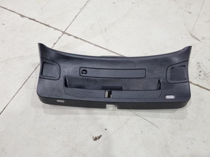 Revêtement hayon d'un Audi A6, -, 3 mois de garantie, Audi, Utilisé