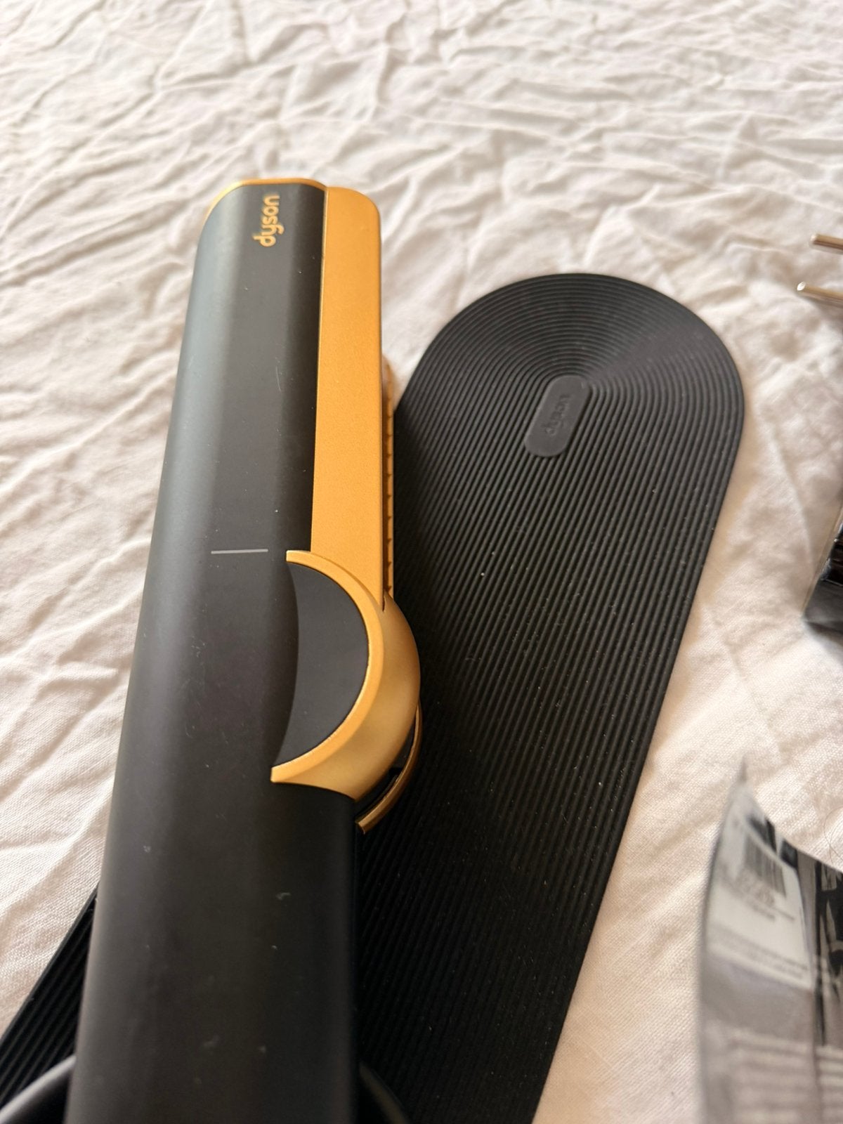 Dyson airstrait - wet to dry stijltang, Elektronische apparatuur, Ophalen, Zo goed als nieuw