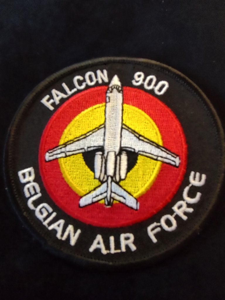 Badge # 7, Collections, Envoi