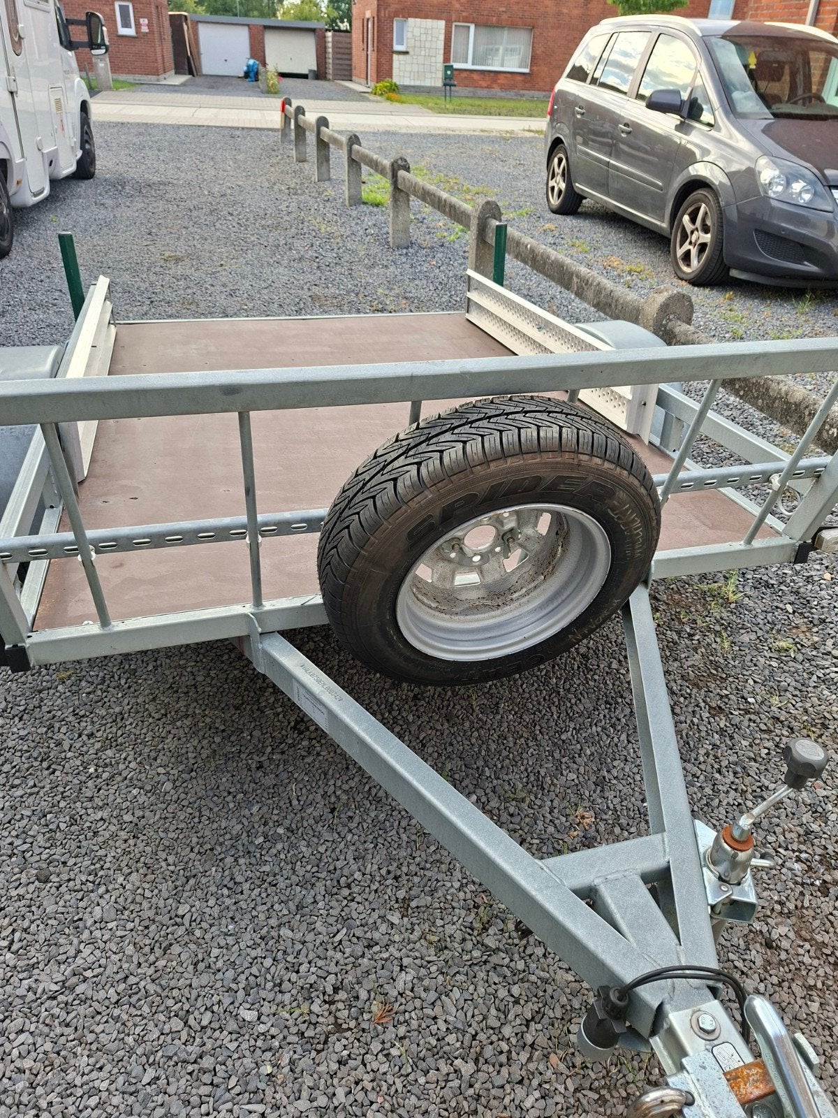 quad remorque, Ophalen, Zo goed als nieuw
