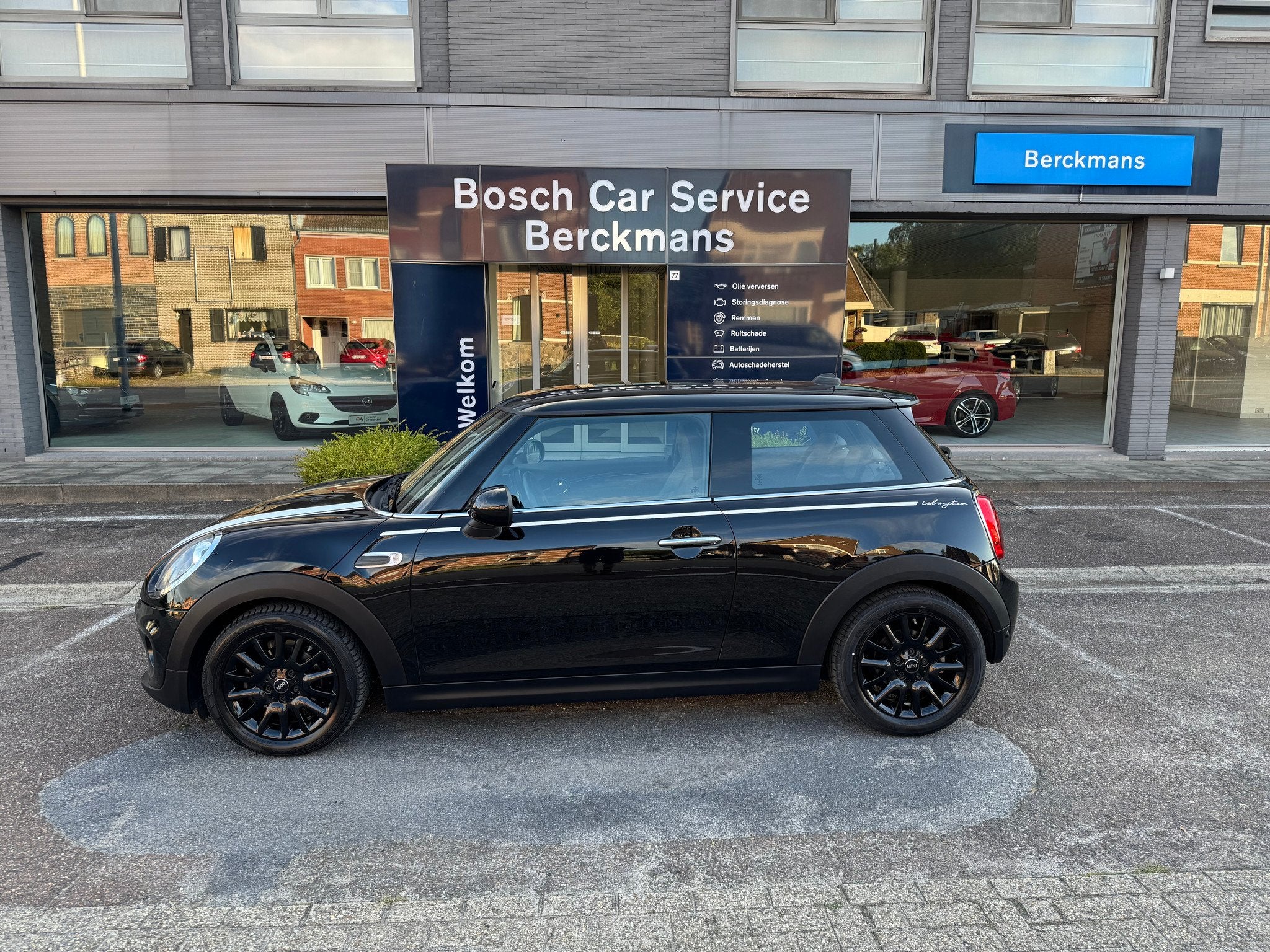Mini One 1.5 Benzine + Aut. airco + AUTOMAAT!, Auto's, Mini, Stof, Gebruikt, Euro 6, https://public.car-pass.be/vhr/270c8818-bace-4ca7-8d48-8bb424498b10