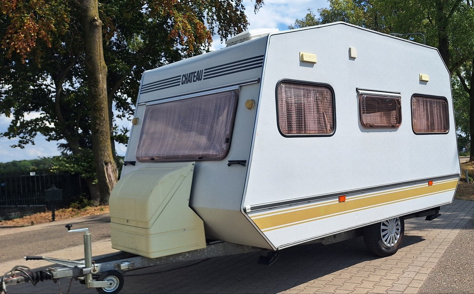 Schitterende Chateau retro 1e eigenaar 750kg, Caravans en Kamperen, Chateau, Treinzit, Particulier, Luifel