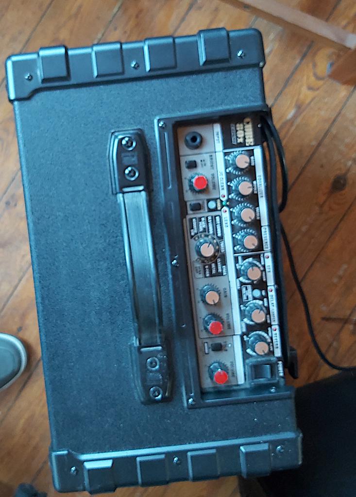 ampli guitare Cube Roland 80 X, Musique & Instruments, Enlèvement, Comme neuf, Guitare, 50 à 100 watts
