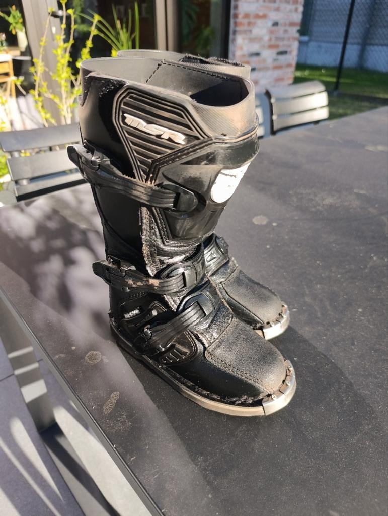 Bottes de motocross pour enfant taille 33, Seconde main, Vêtements de motocross, Enlèvement ou Envoi, Mxr