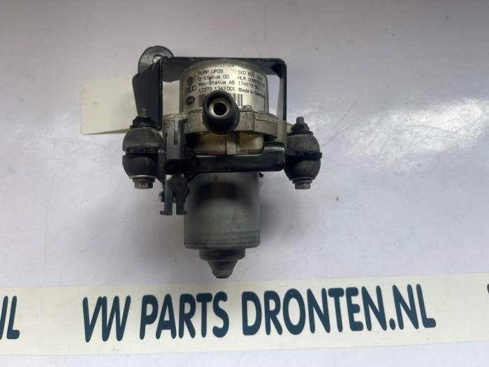 Opvoerpomp van een Seat Arona, Gebruikt, -, -, Ophalen of Verzenden