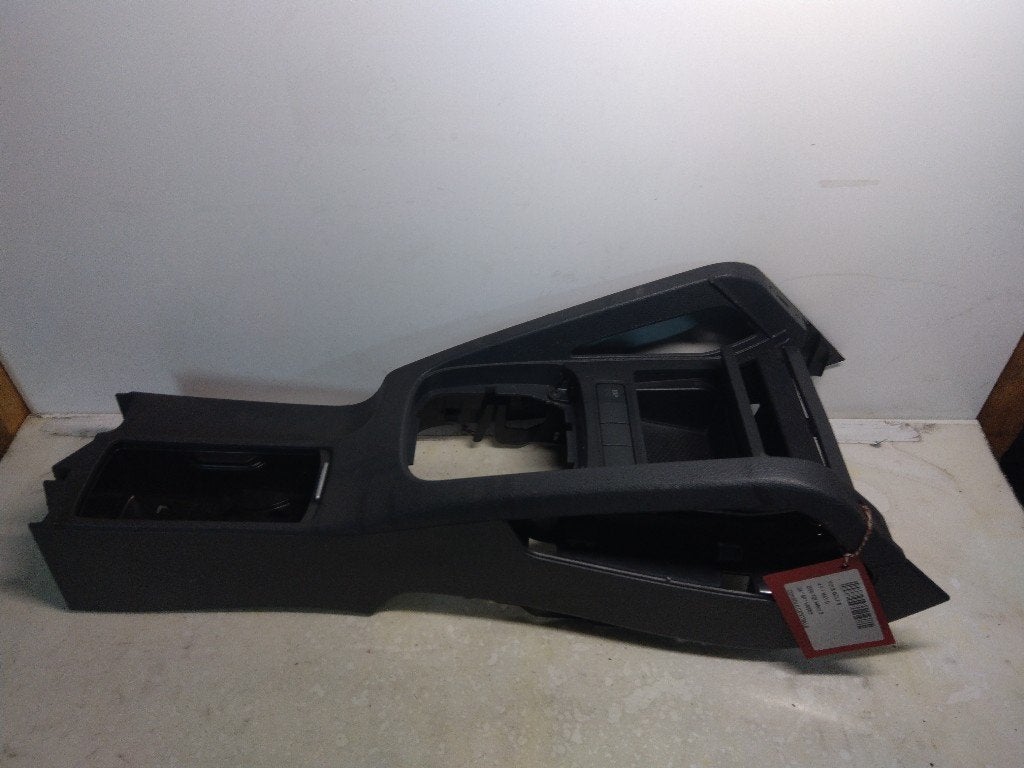 CONSOLE CENTRALE Golf V 4Motion (1K1) (1K0863243A), Volkswagen, Mevr. I. Hauben, Utilisé, Rue de l'Espoir 34 34
4030  GRIVEGNÉE, BE