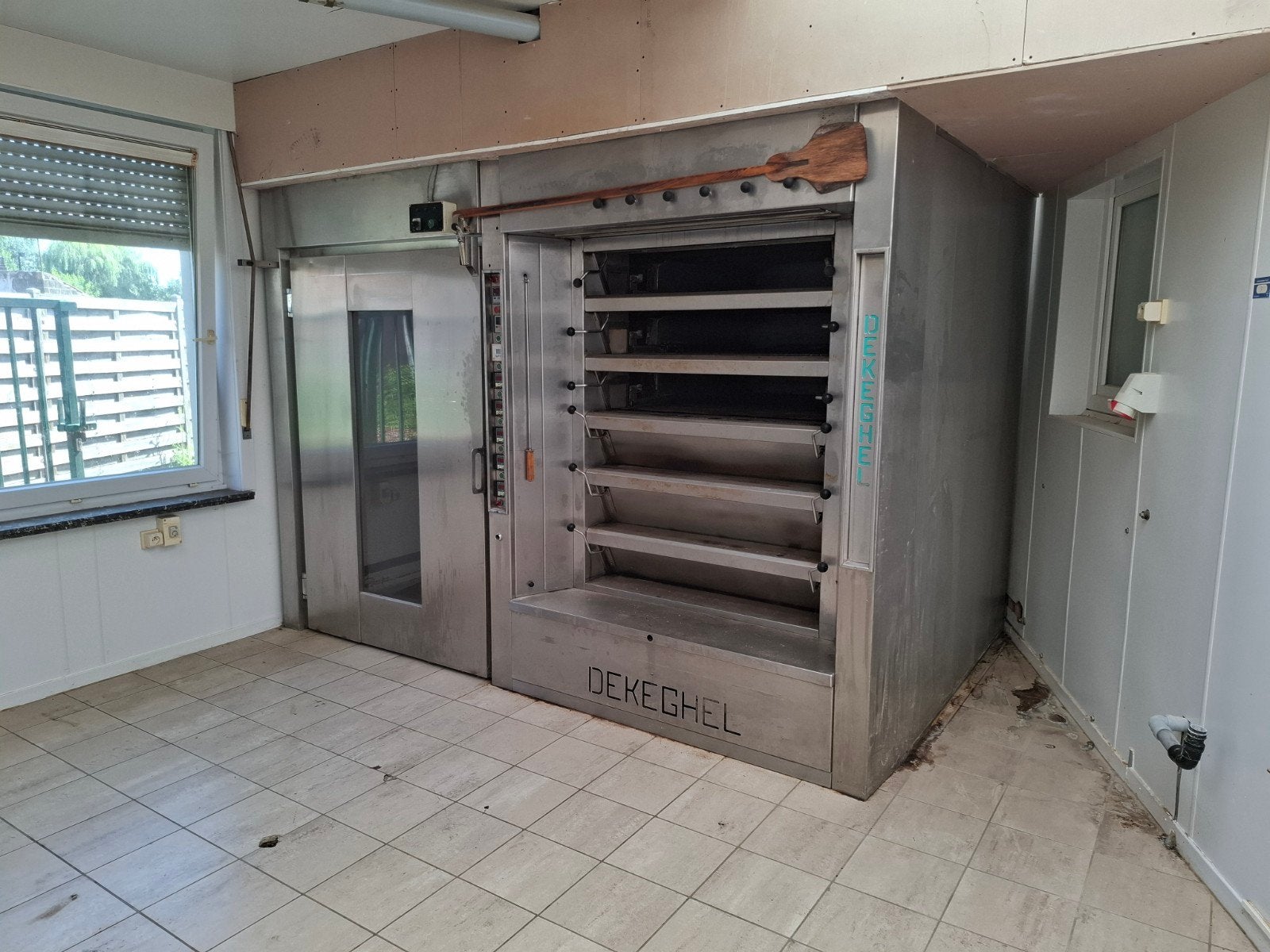 Oven bakkerij, Ophalen