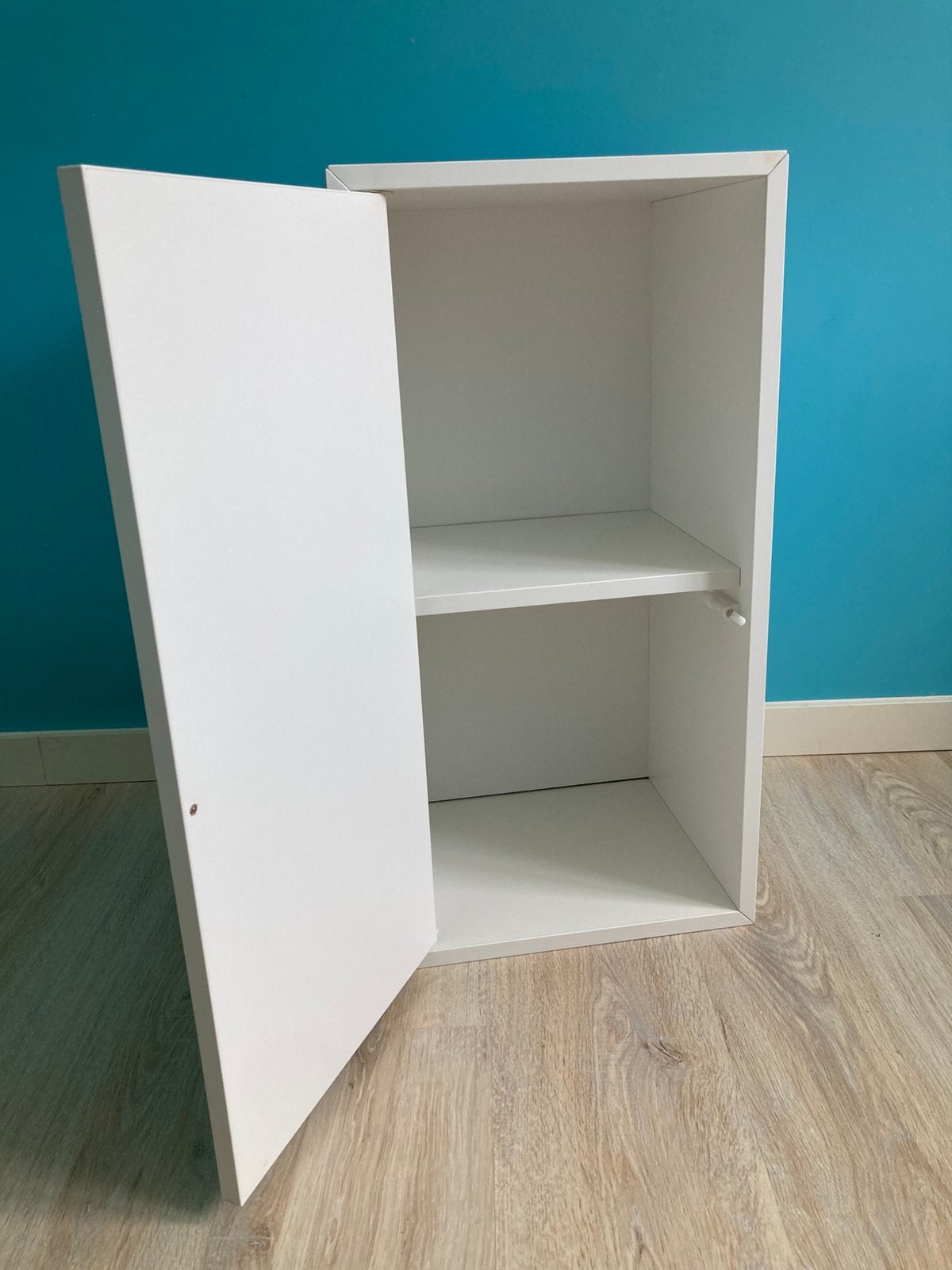 Armoire murale Ikea Eket + porte 35x70 blanche avec penderie, Enlèvement, Comme neuf