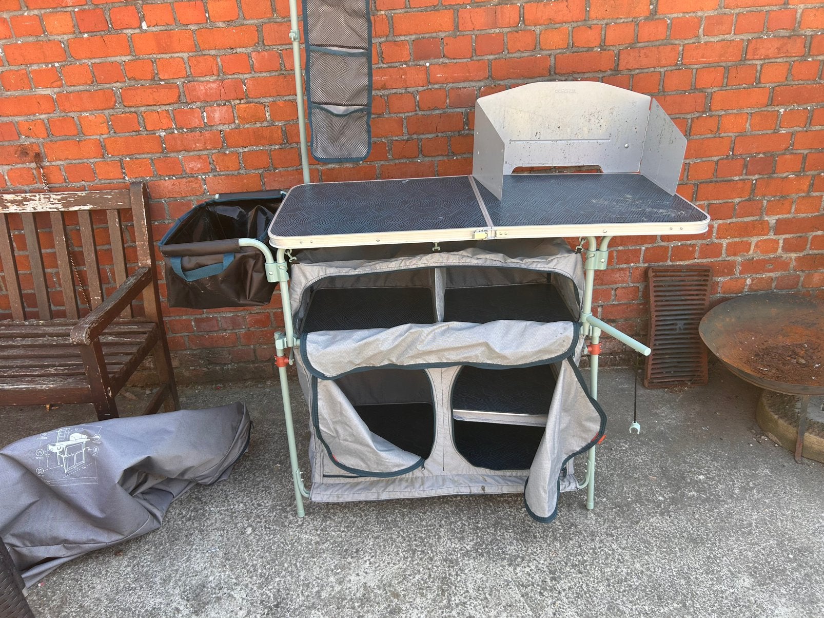 Camping keuken perfect, Ophalen, Zo goed als nieuw, Campingmeubel-accessoire
