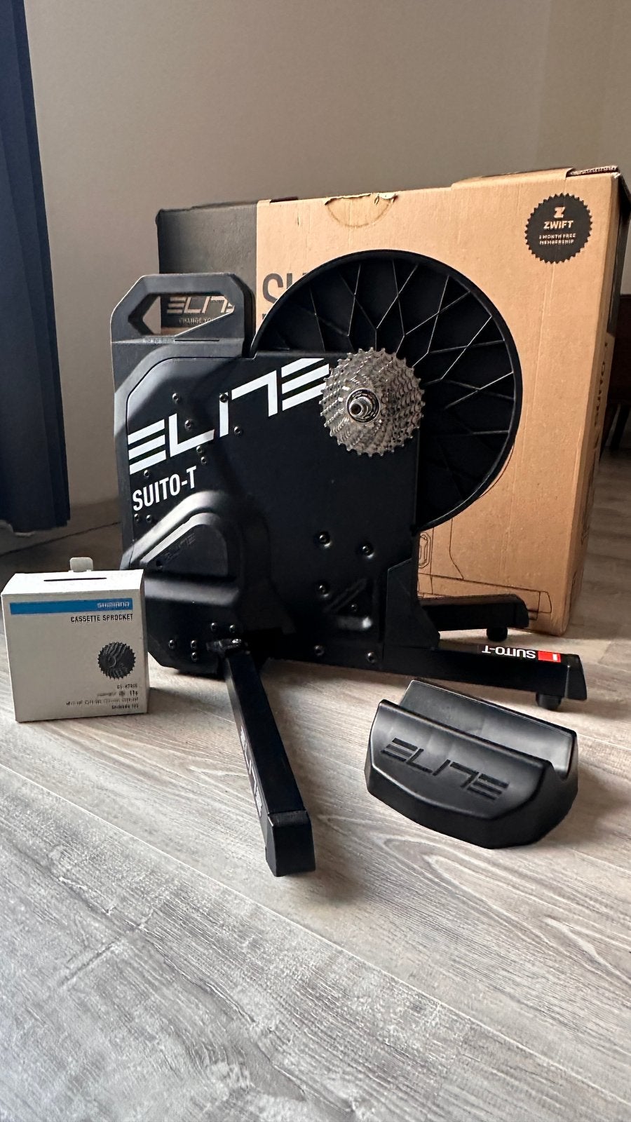 Elite Suito T met nieuwe cassette, Enlèvement, Utilisé