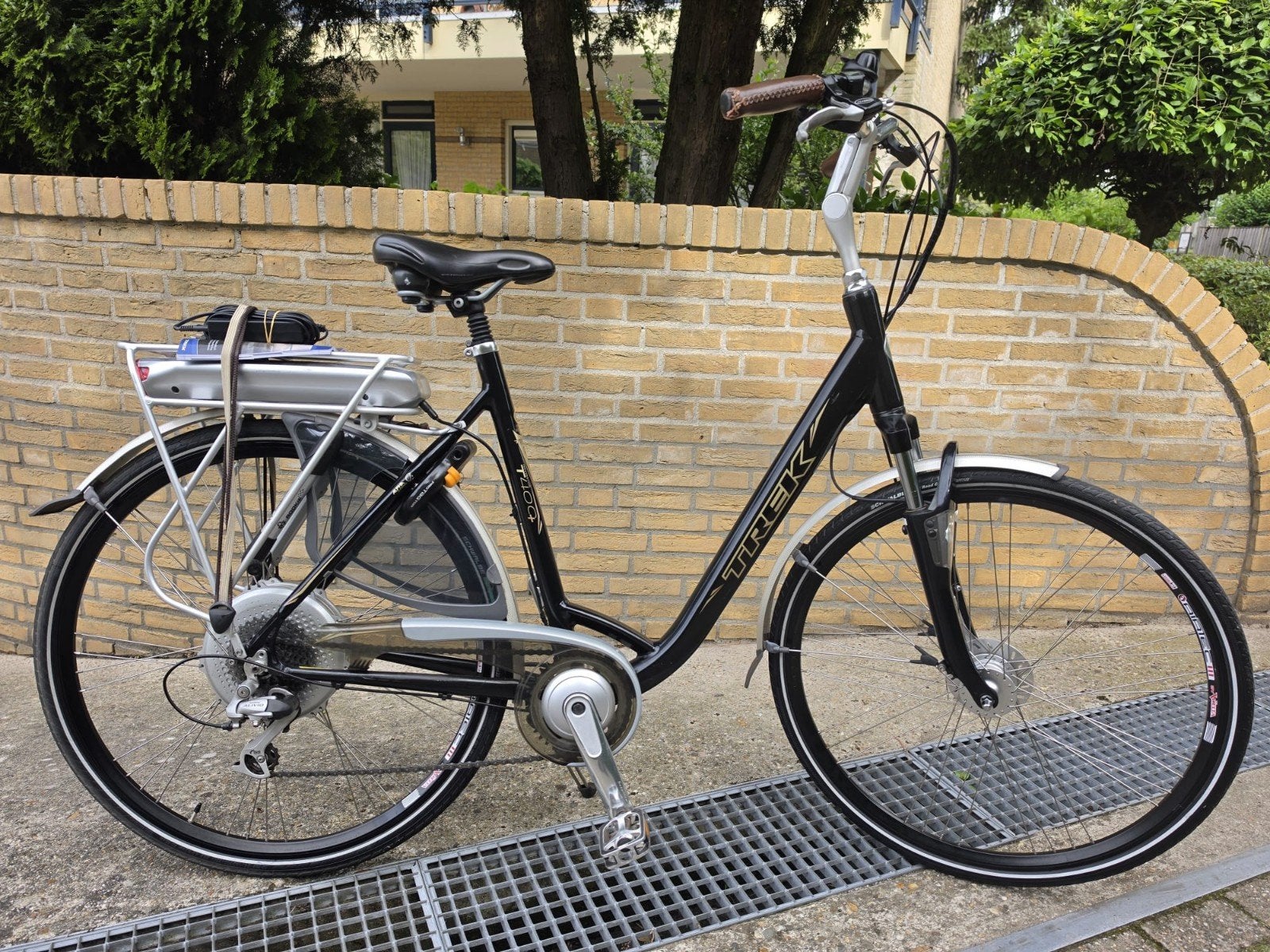 In nieuwstaat Trek met sterke ondersteuning, Ophalen