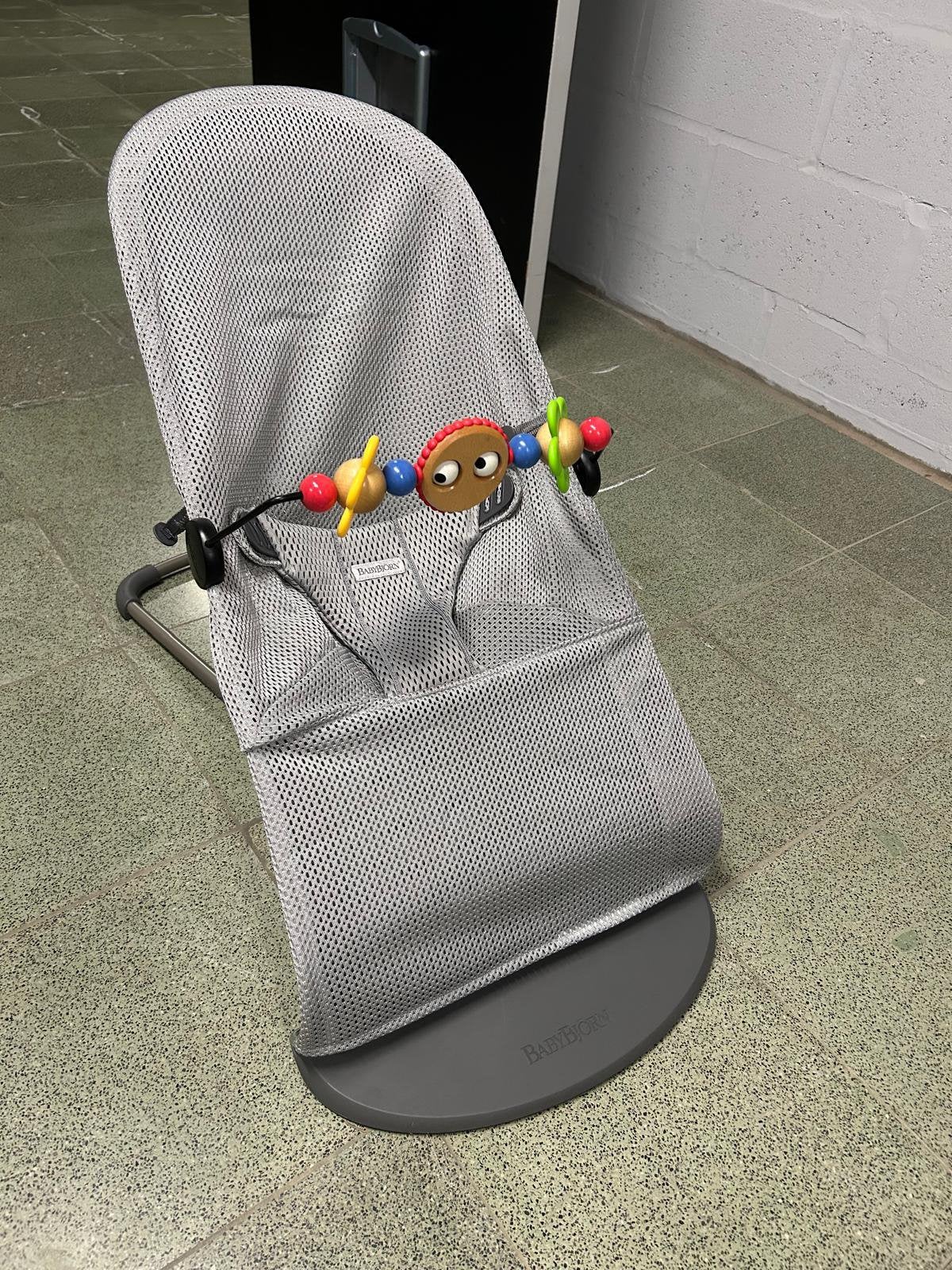 Transat Babybjorn avec nouvelle housse, Enfants & Bébés, Enlèvement, Comme neuf, Chaise rebondissante