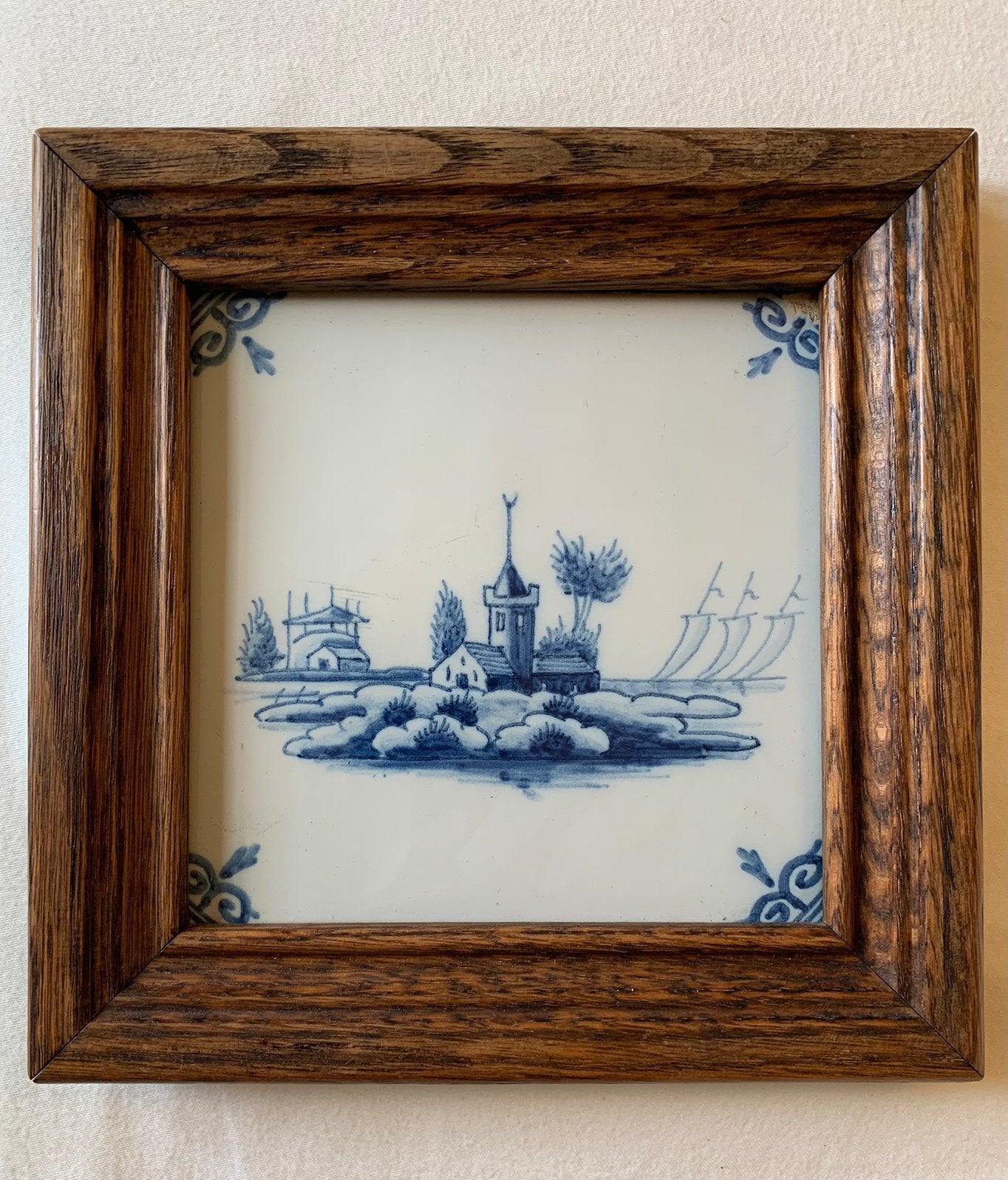 Nederlandse Delfts blauwe tegel in houten lijst, Antiek en Kunst, Antiek | Wandborden en Tegels, Ophalen of Verzenden
