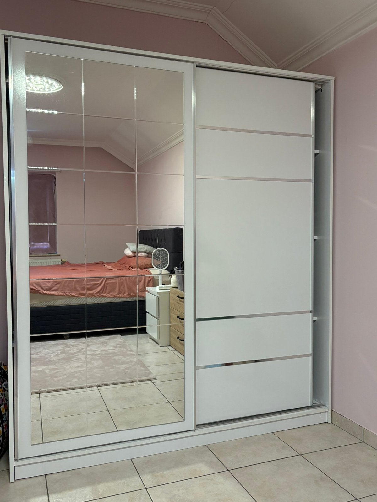 Kleer kast met schuifdeuren, Huis en Inrichting, Ophalen, Zo goed als nieuw