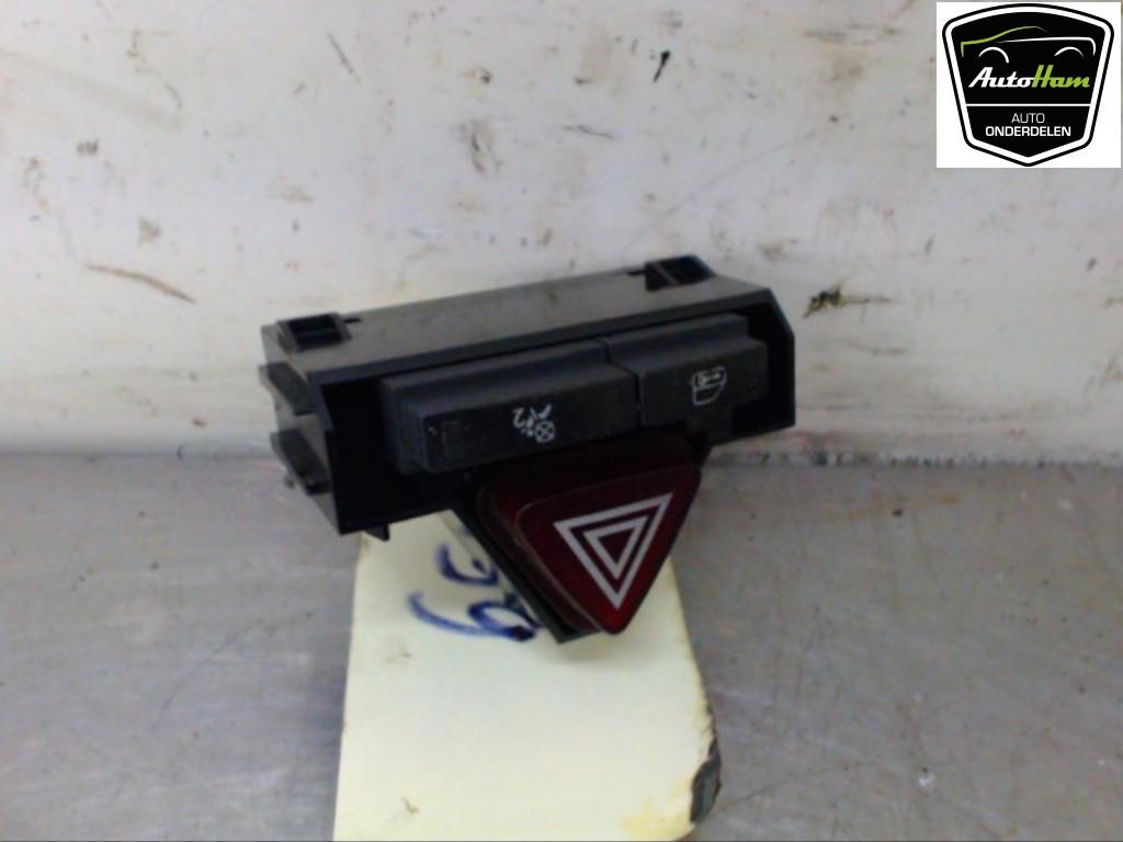 ALARMLICHTEN SCHAKELAAR Opel Corsa D (01-2006/12-2014), Gebruikt, Opel