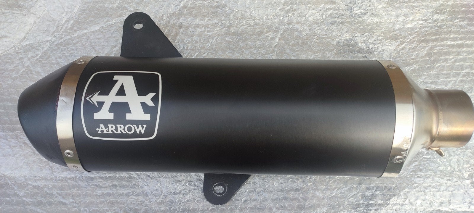 VESPA uitlaat Arrow, Enlèvement