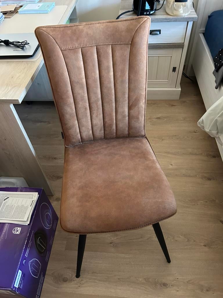 Prachtige sterke cognac kleurige stoel, Ophalen, Bruin, Nieuw, Landelijk