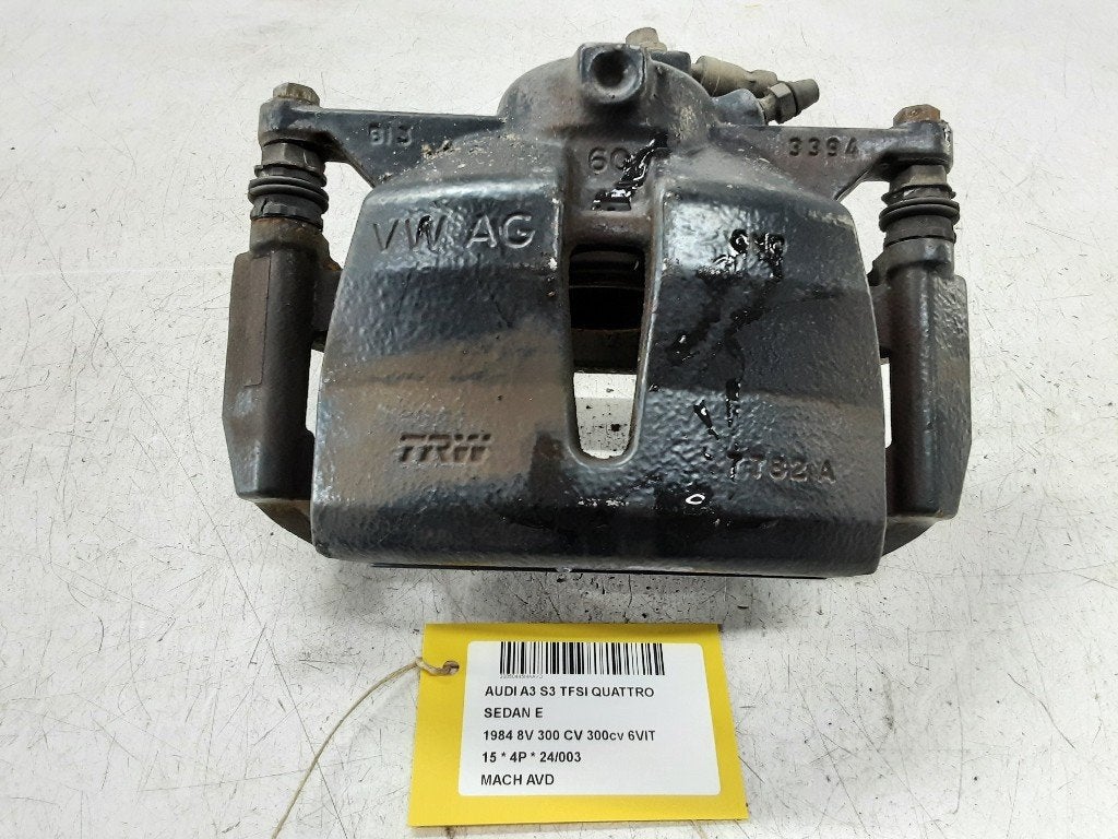 REMKLAUW RECHTS VOOR Audi S3 Limousine (8VM / 8VS), Info@audi.de, Audi, Audi AG, Gebruikt