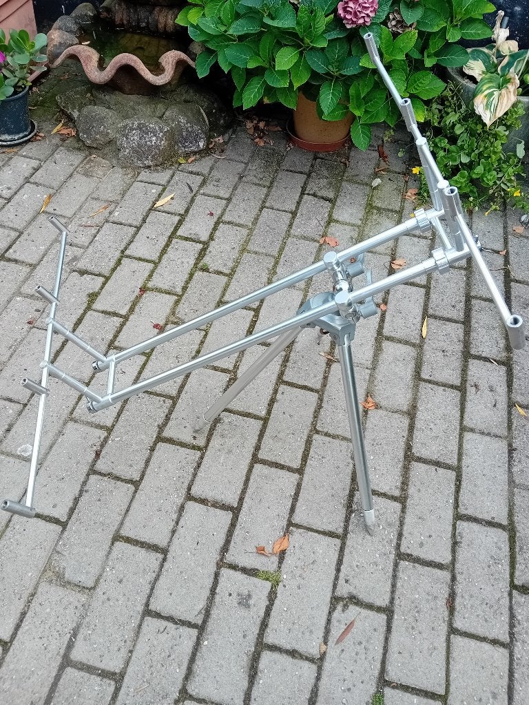 Rod Pod pour les lignées à carpes Prologic, Sports nautiques & Bateaux, Pêche à la ligne | Carpes, Enlèvement ou Envoi, Utilisé