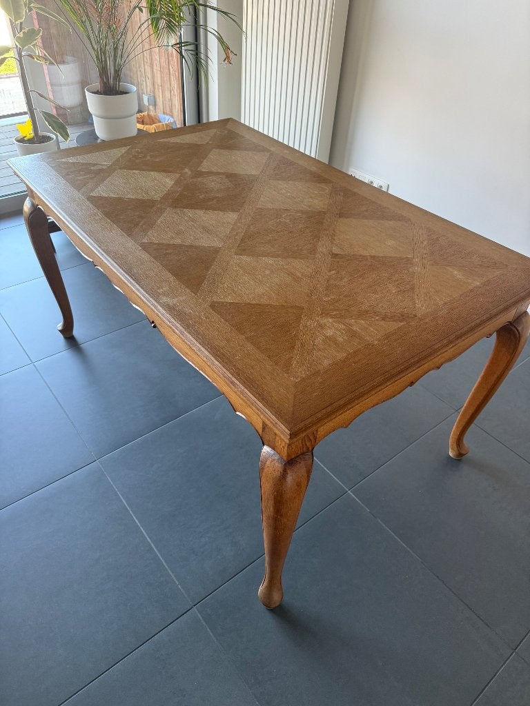 Table à manger en bois, 100 à 150 cm, Cinq personnes ou plus, Enlèvement, Utilisé