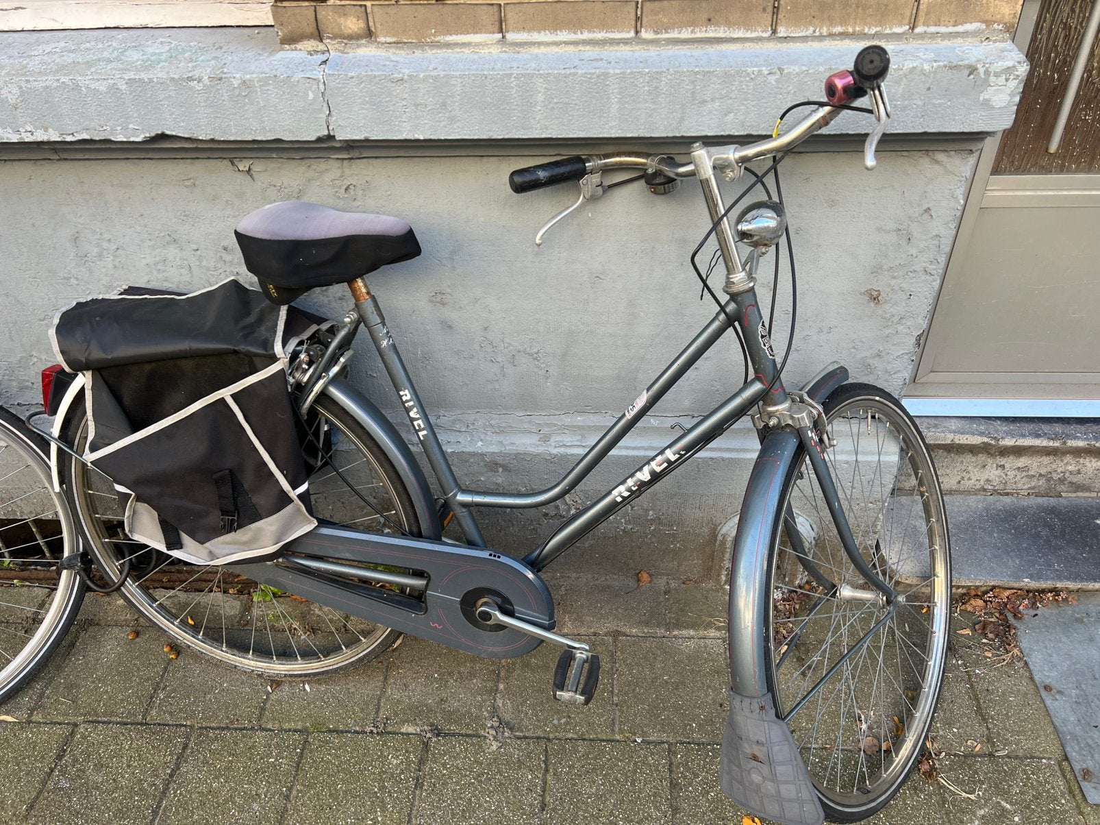 Dames fiets, Ophalen, Zo goed als nieuw
