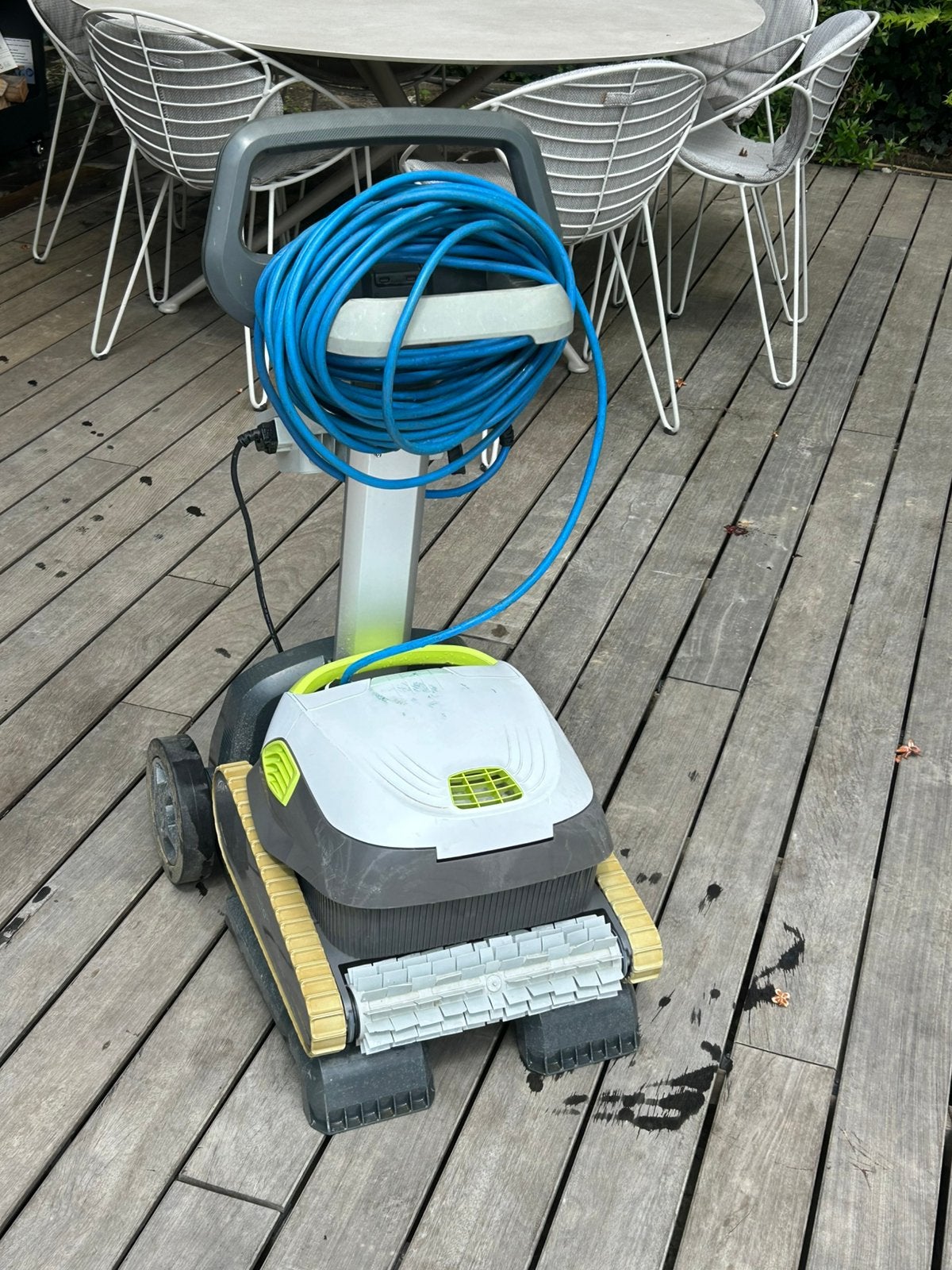 Robot de piscine connecté Dolphin T45 + Caddy, Enlèvement, Utilisé