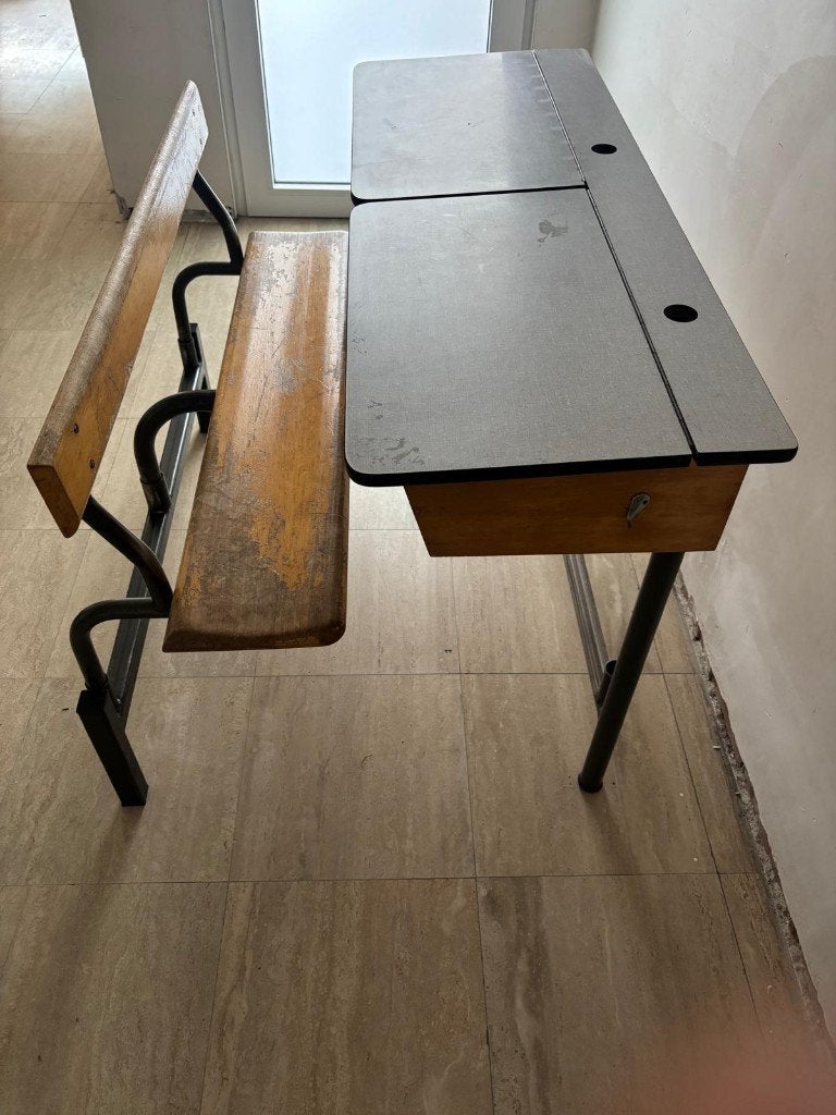 Schoolbank/Lessenaar, Ophalen, Gebruikt, Hout, Kinderbureau