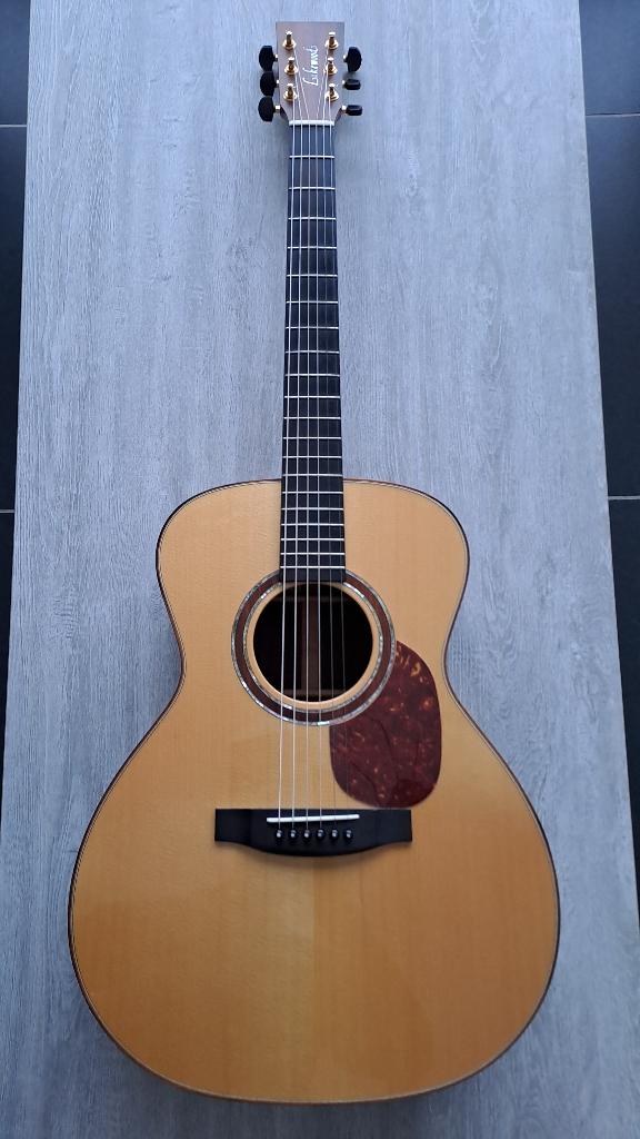 Lakewood M32 Deluxe Grand Concert en parfait état, Enlèvement, Comme neuf, Guitare Western ou Guitare Folk, Avec valise