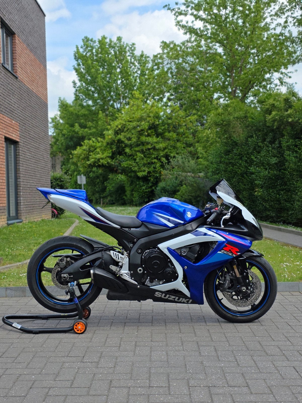 Suzuki GSX-R750 k7, Motos, Particulier, 4 cylindres, Occasion