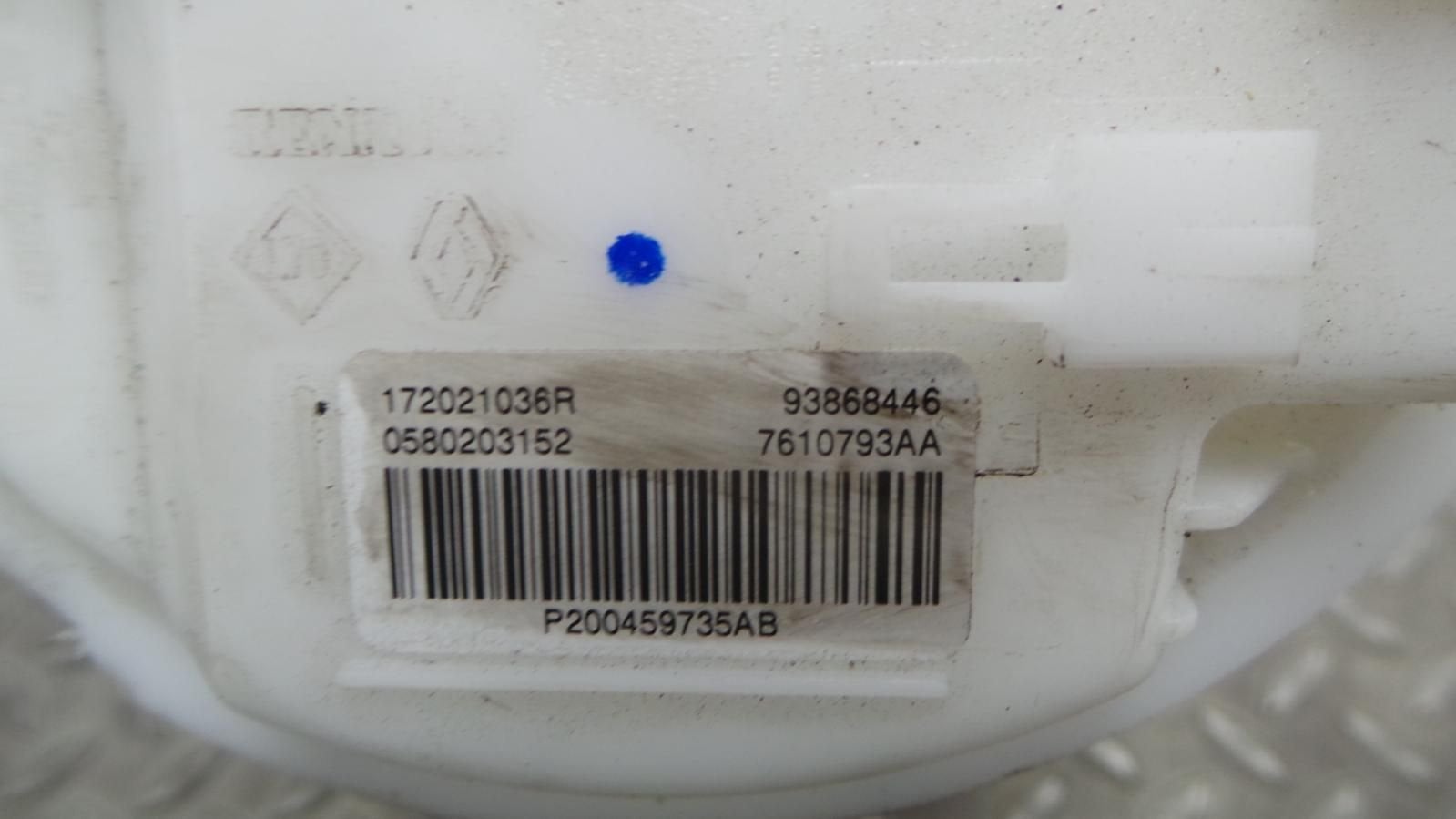 RENAULT TRAFIC BRANDSTOF POMP VOOR DE INJECTOR 2015, Ophalen of Verzenden, Gebruikt, Stiba lid