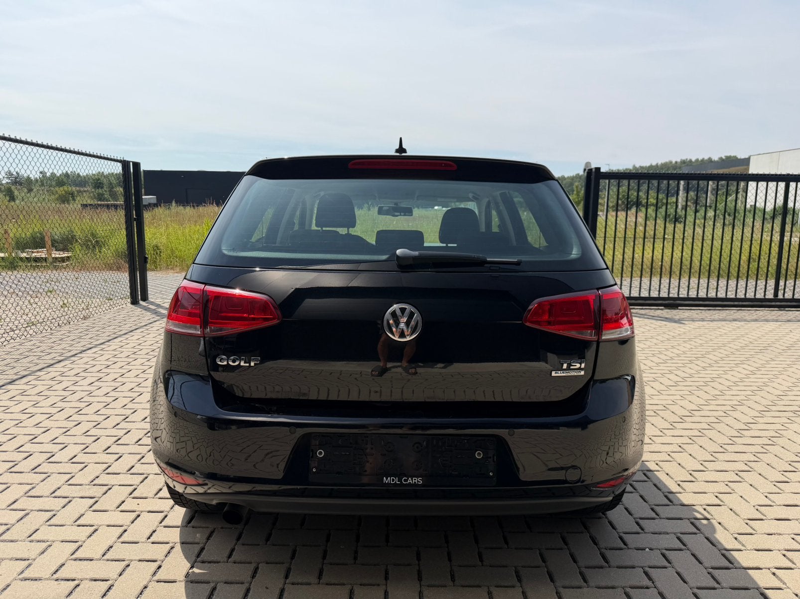 VW Golf 7 1.2 Benzine - 2014 - Trendline, Auto's, Zwart, 5 deurs, Golf, https://public.car-pass.be/vhr/0ef51902-4dcf-4a0f-8a9b-a400b250dcdf