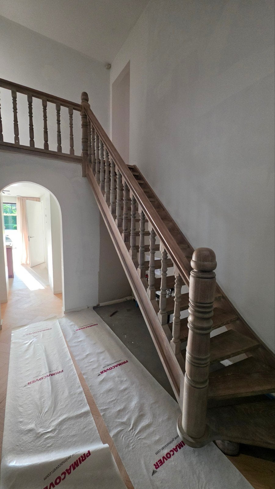 Prachtige eiken trap met leuning. Reeds uitgebroken., Doe-het-zelf en Bouw, Ladders en Trappen, Ophalen, Gebruikt, Trap