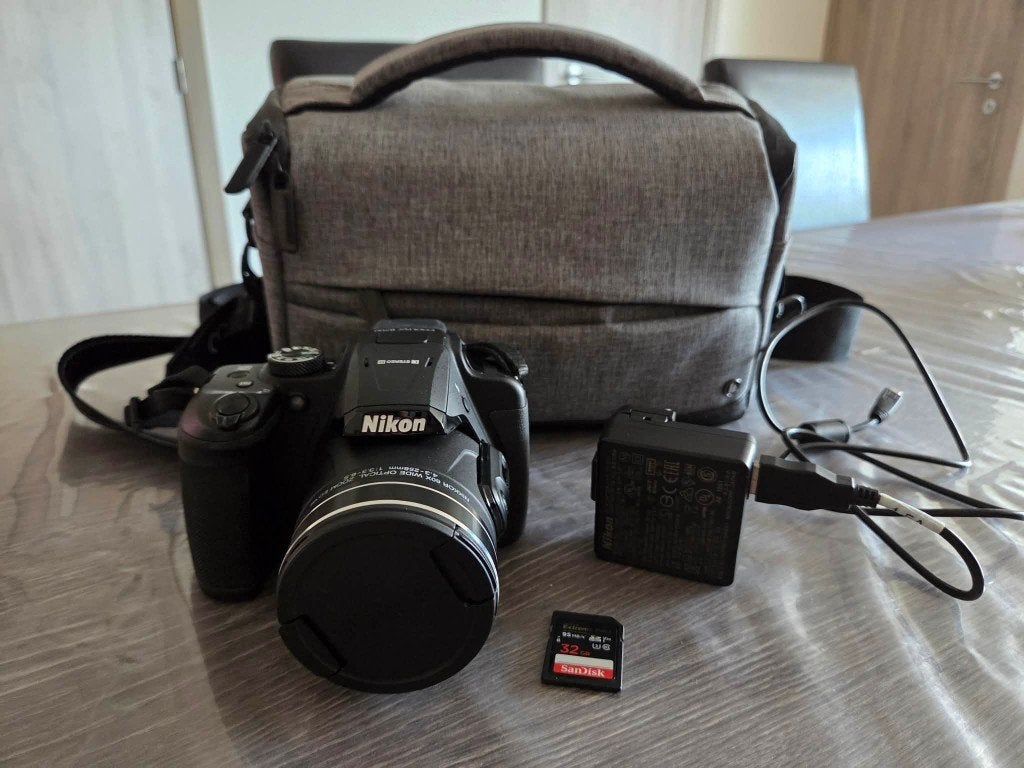 Nikon foto, camera toestel, Ophalen, Bluetooth, Zo goed als nieuw, Geheugenkaart